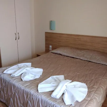 Macon Wellness & شقة فندقية سفيتي فلاس