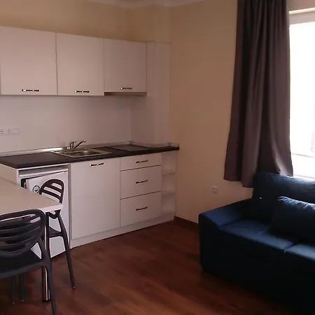 Macon Wellness & سفيتي فلاس