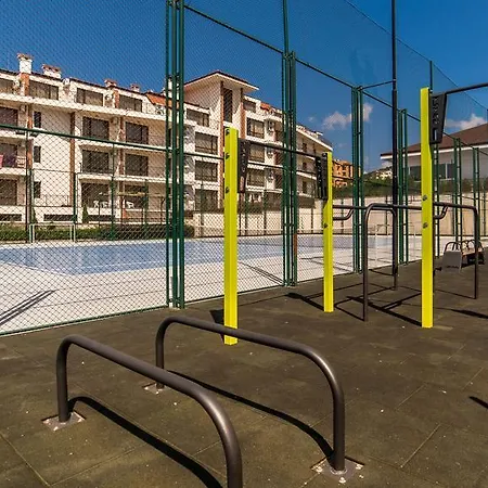 Macon Wellness & شقة فندقية