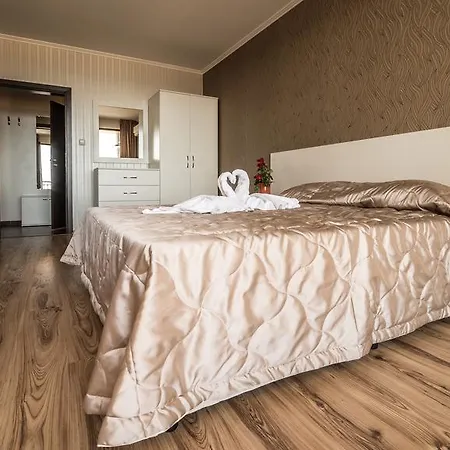 Macon Wellness & شقة فندقية سفيتي فلاس