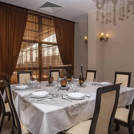 Macon Wellness & شقة فندقية