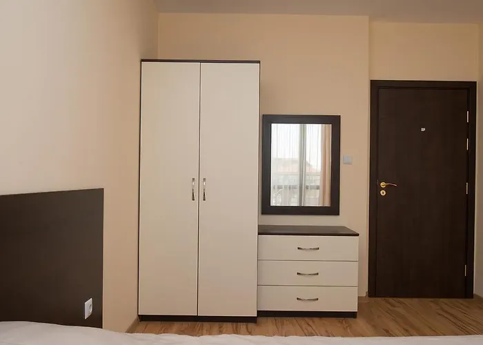 Macon Wellness & Aparthotel